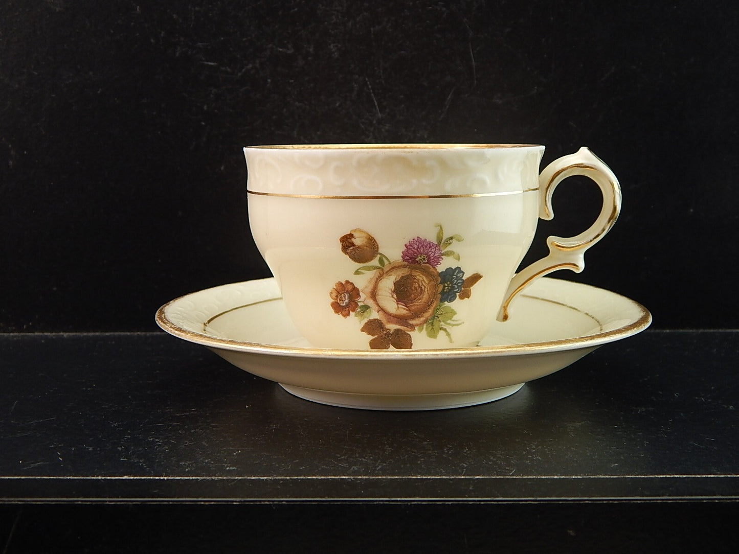 ANTICA TAZZA KPM COPENHAGEN PORCELLANA BOUQUET DI FIORI E ORO DEL 1924 #1205