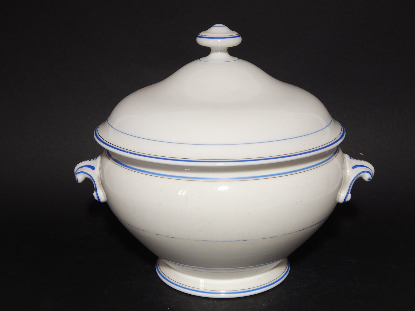 ANTICA RARA ZUPPIERA CENTROTAVOLA IMPERO PORCELLANA GINORI DOCCIA XIX SECOLO