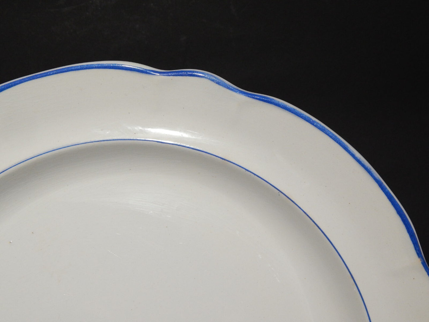 ANTICO RARO VASSOIO CERAMICA BIANCA PROFILO BLU RICHARD MILANO FINE 800 (X146)