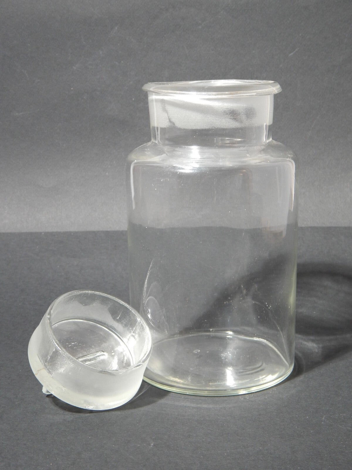 ANTICO VASO ALBARELLO VETRO SOFFIATO ALTARE (SV) FARMACIA DROGHERIA 1578