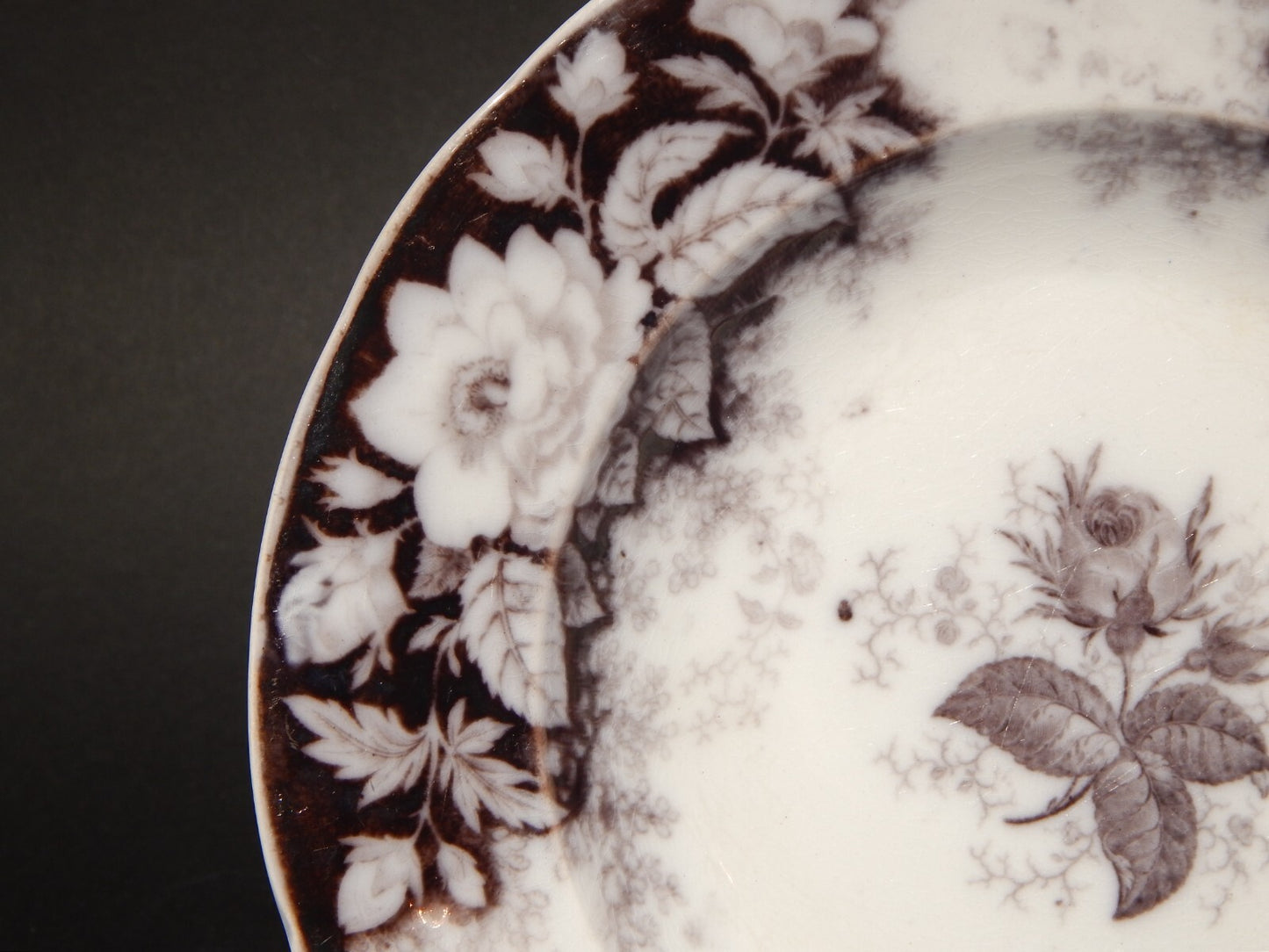 ANTICO PIATTO FONDO CERAMICA JARDINIERE VILLEROY & BOCH FINE '800 difetto 1139