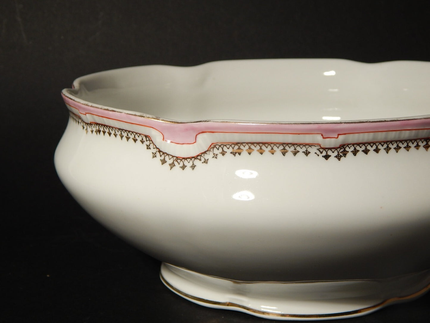 ANTICA FRUTTIERA CENTROTAVOLA PORCELLANA GINORI LIBERTY DECORO ROSA E ORO