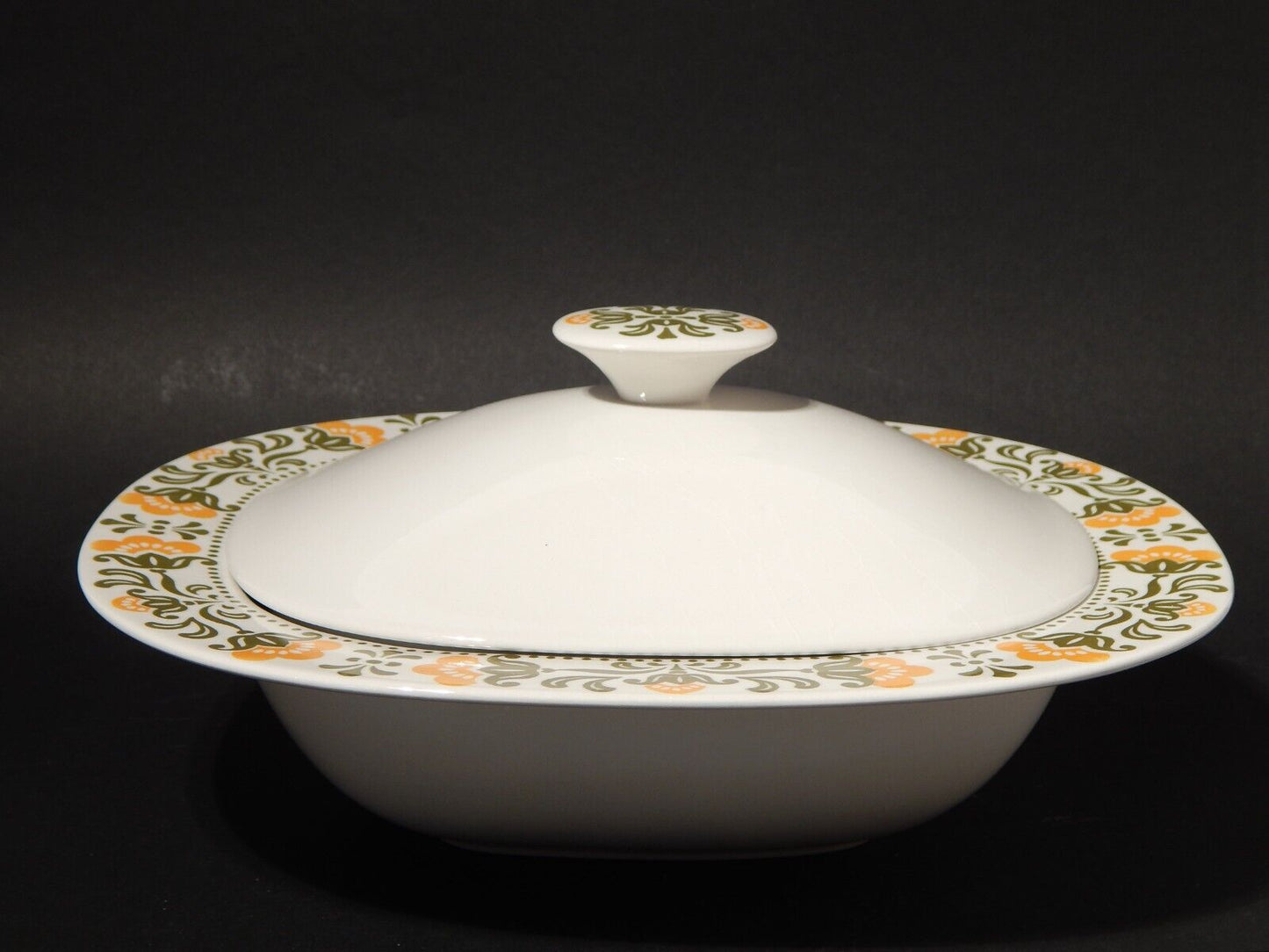 MODERNARIATO CENTROTAVOLA ZUPPIERA CERAMICA RICHARD GINORI LAVENO ANTONIA CAMPI