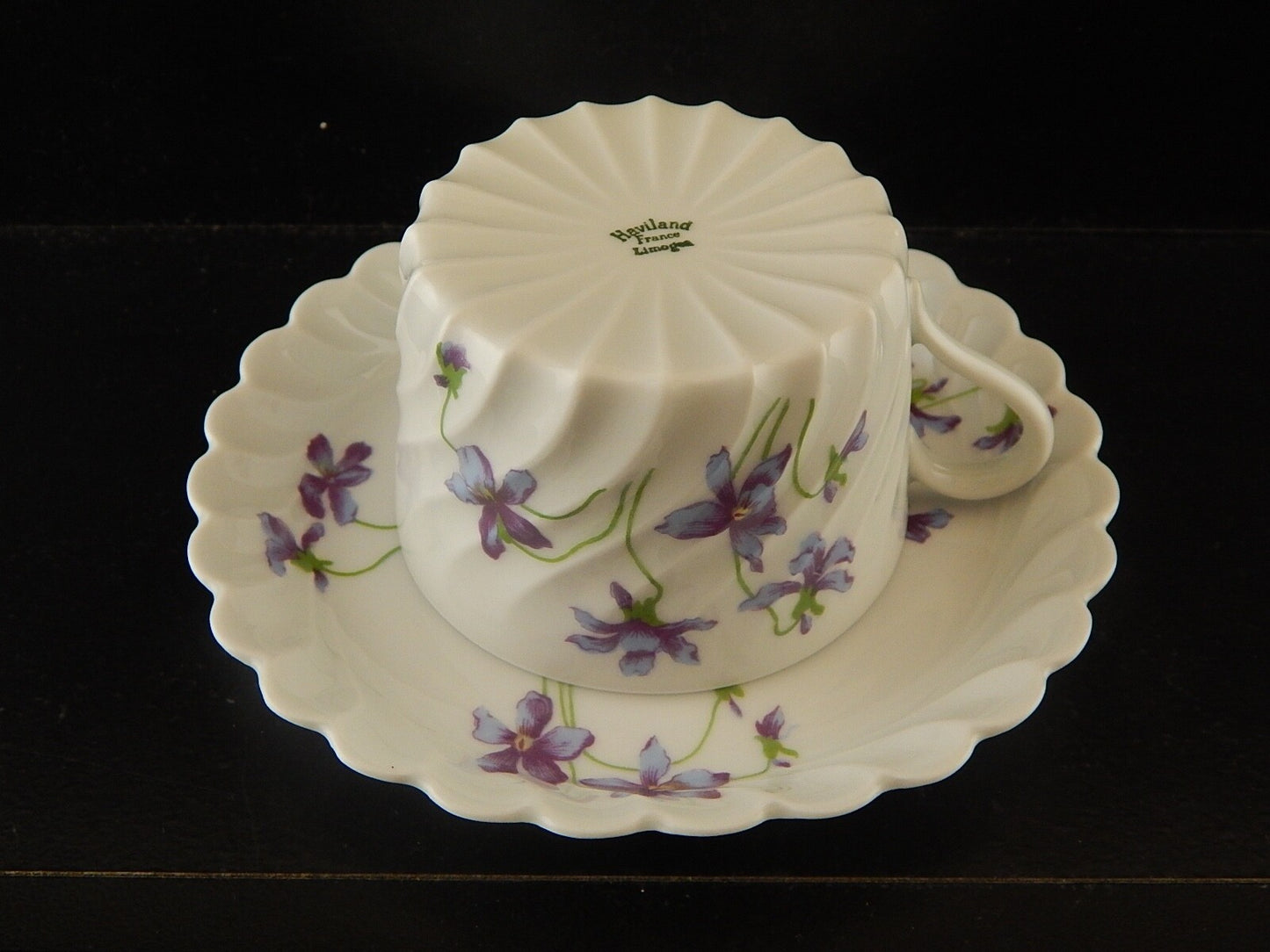 VINTAGE 1960 ELEGANTE TAZZA DA TE' LIMOGES HAVILAND PORCELLANA BIANCA VIOLETTE