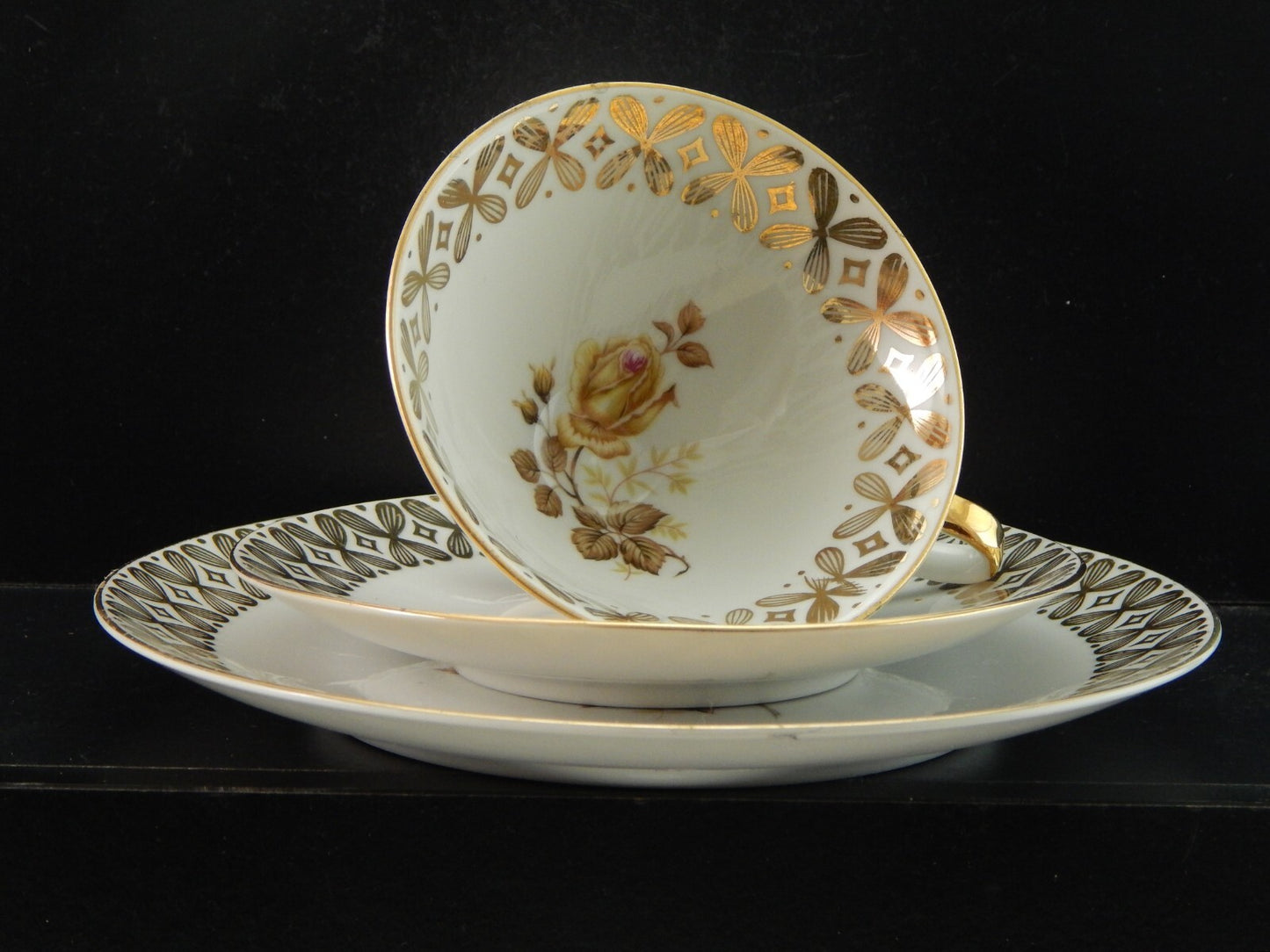 VINTAGE TRIO DA TE' PORCELLANA TAZZA E 2 PIATTINI WINTERLING BAVARIA ROSA TEA