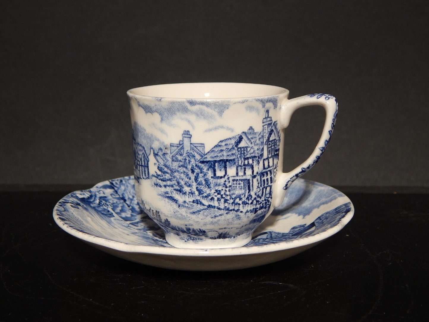 ANTICA TAZZINA CAFFE' SEMI PORCELLANA JOHNSON BROS OLDE ENGLISH COUNTRYSIDE 1353