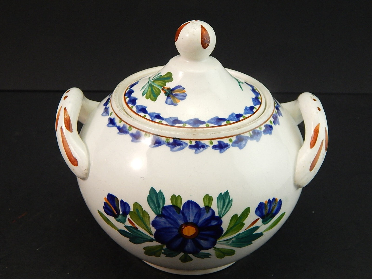 ANTICA ZUCCHERIERA CERAMICA SARREGUEMINES DIPINTA A MANO IN POLICROMIA