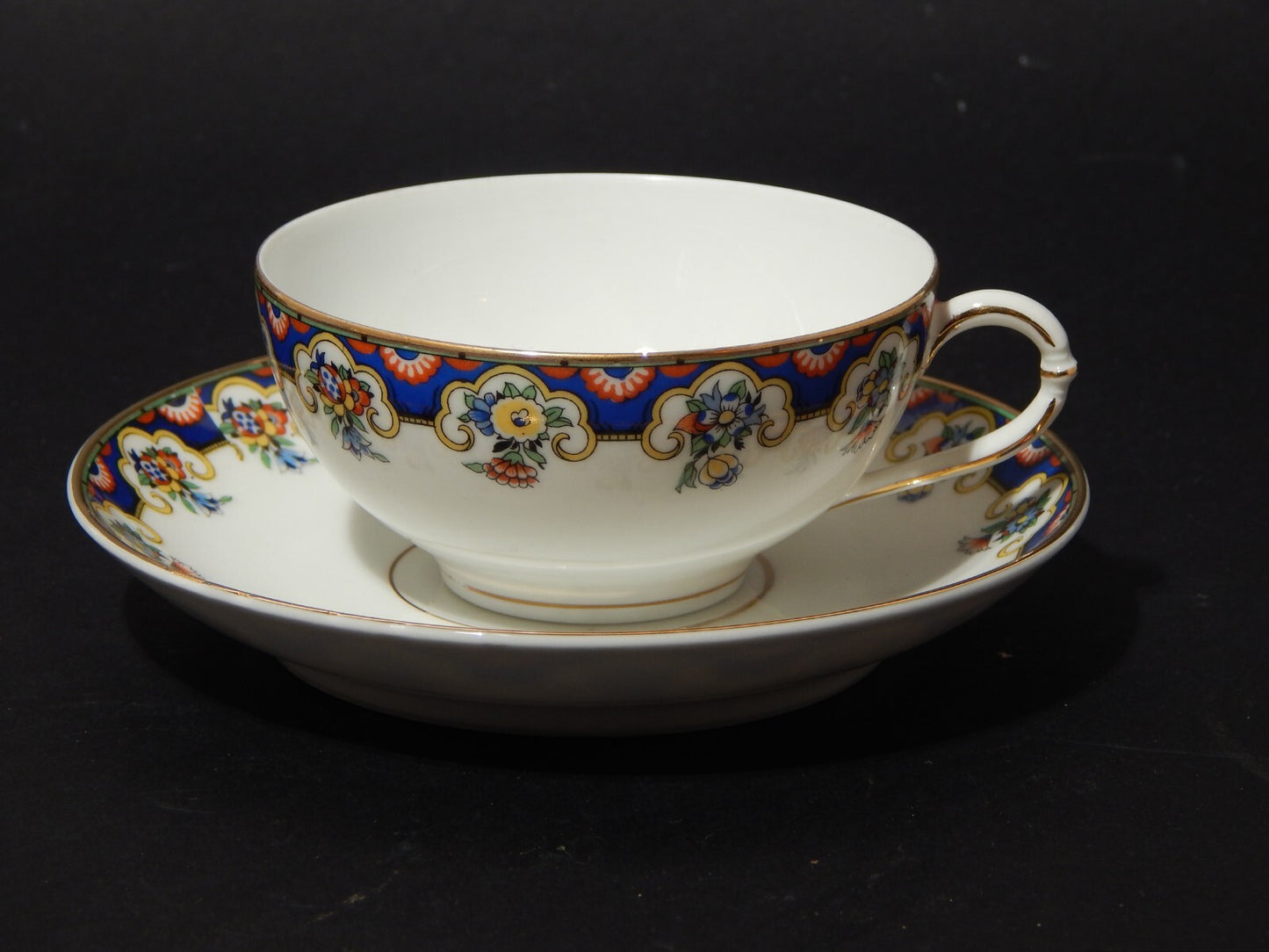 ANTICO SERVIZIO TE' PORCELLANA RICHARD GINORI CARTIGLIO PITTORIA DI DOCCIA