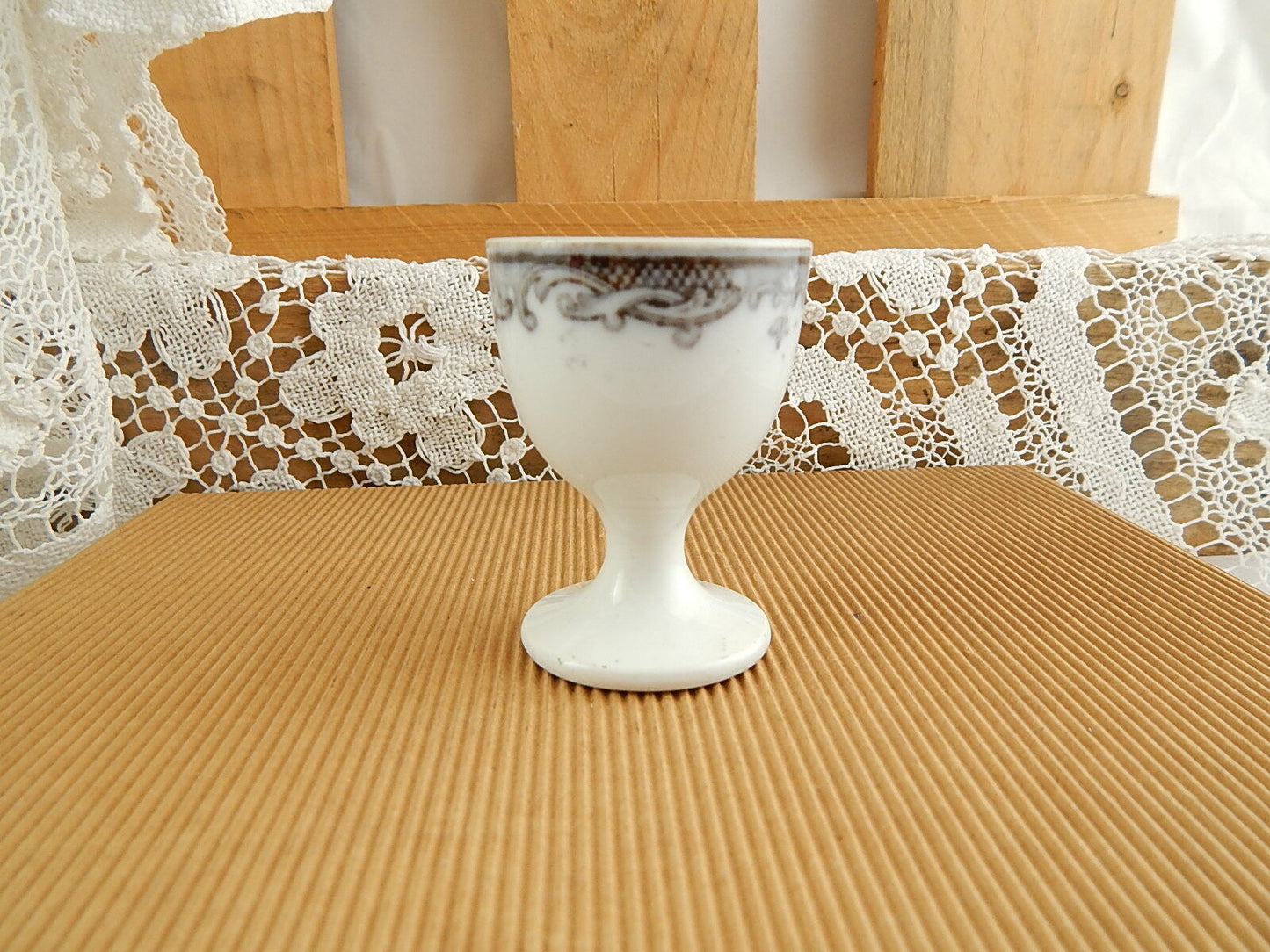 ANTICO RARO PORTAUOVO PORCELLANA XIX SECOLO COLLEZIONE MANIFATTURA INGLESE