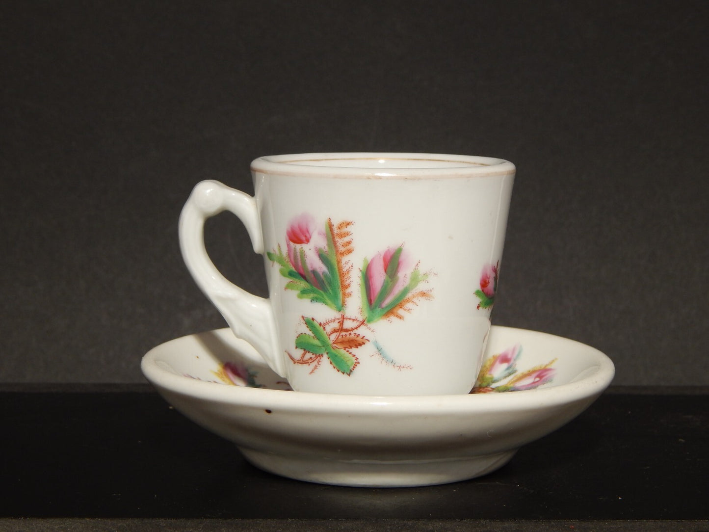 ANTICA TAZZA METÀ 800 CERAMICA RICHARD MILANO COLLEZIONE ROSA CANINA DIPINTA