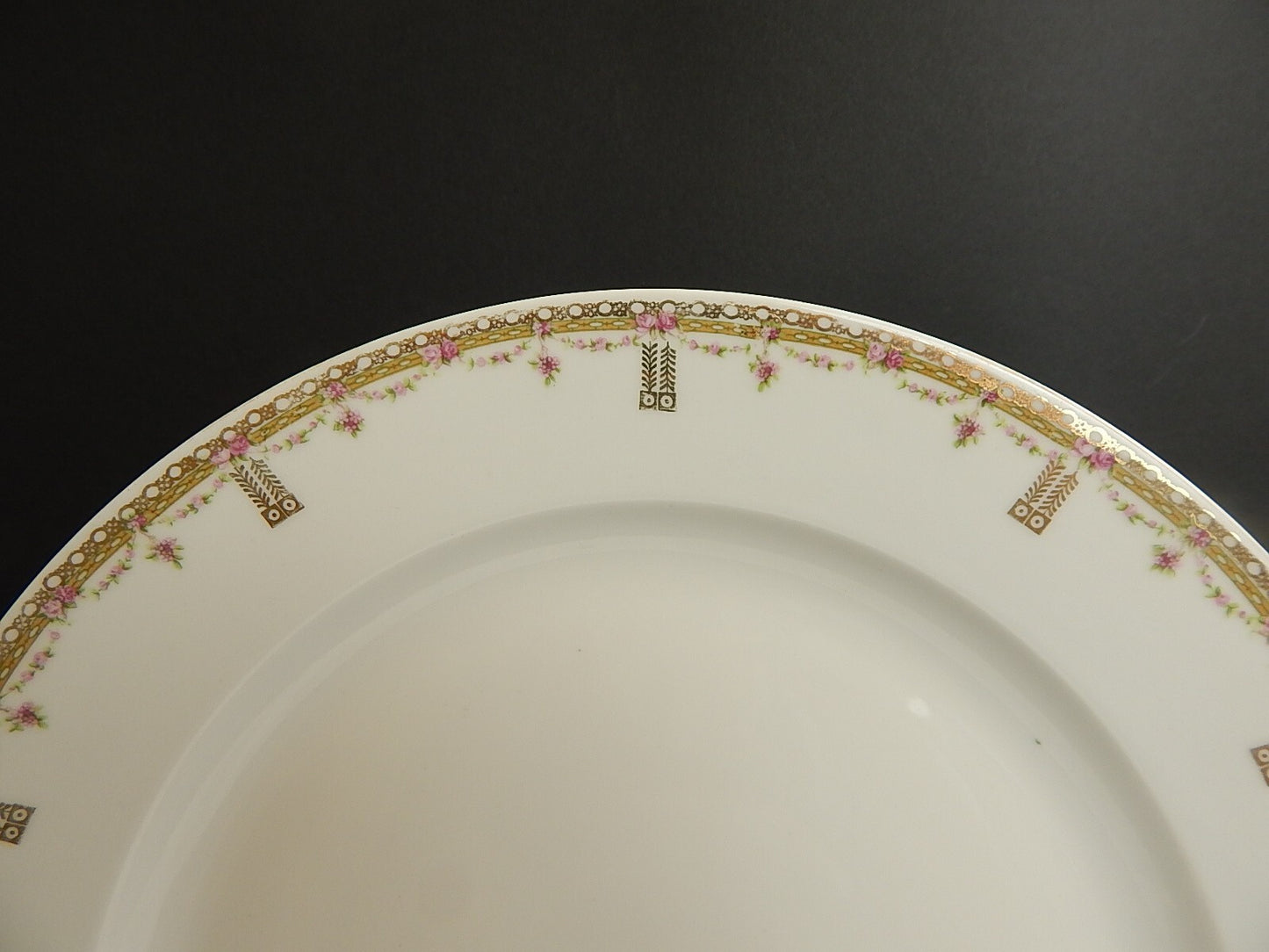 ANTICA VASSOIO ROTONDO PORCELLANA GINORI LIBERTY GHIRLANDE DI ROSE ORO ZECCHINO