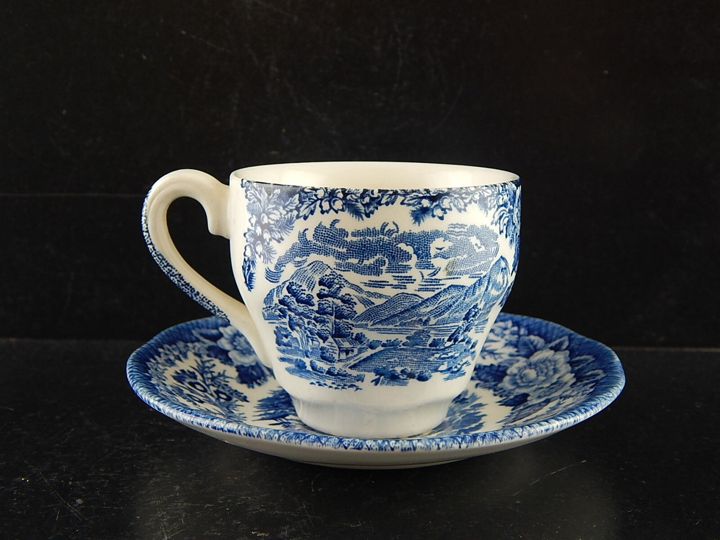ANTICA RARA TAZZINA CAFFE' SEMI PORCELLANA ENOCH WEDGWOOD COLLEZIONE WOODLAND ##