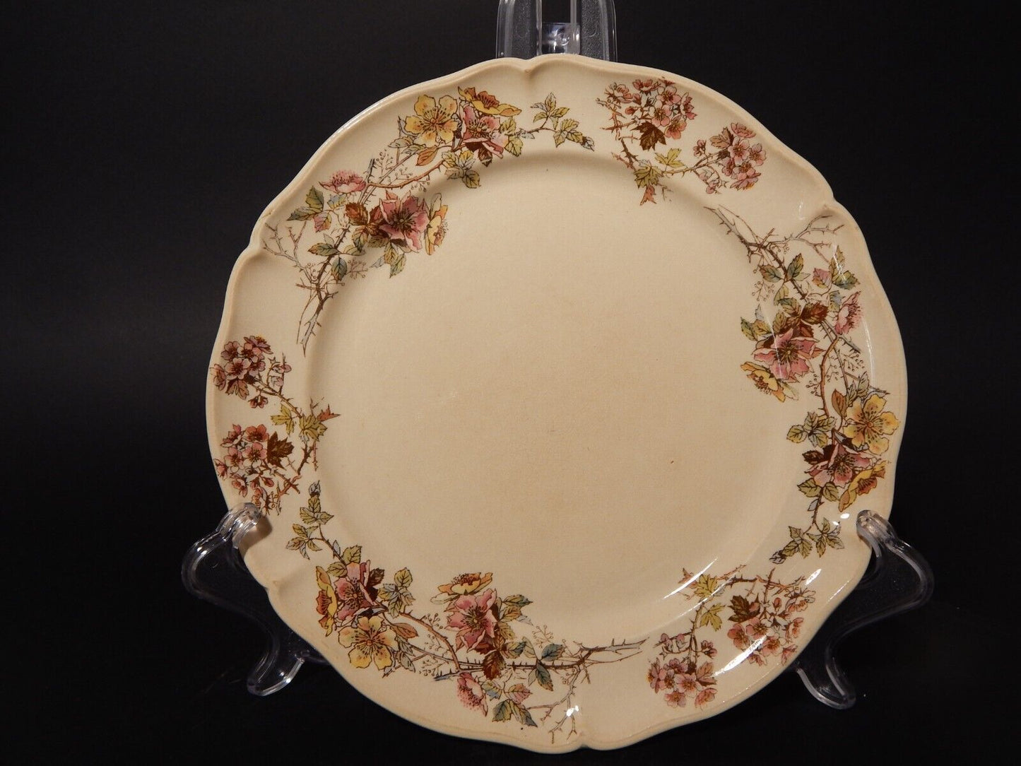 ANTICO RARO PIATTO CERAMICA VILLEROY&BOCH METTLACH DI FINE 1800 CM 23