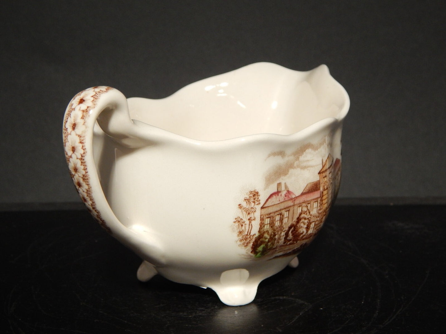 ANTICA LATTIERA PORCELLANA JOHNSON BROS ROYAL HOMES OF BRITAIN KENSINGTON PALACE