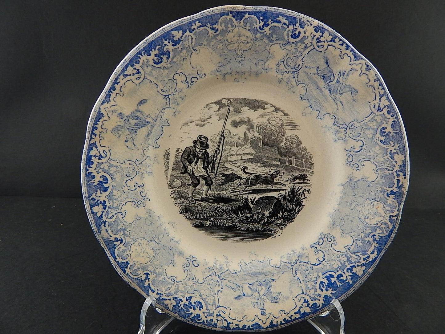 ANTICO PIATTO UMORISTICO CERAMICA FRANCESE SECONDA META' 800 IL CACCIATORE