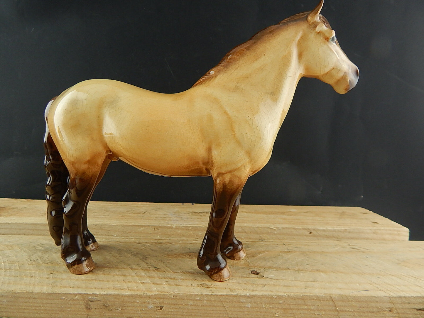 VINTAGE CERAMICA STATUINA DIPINTA MANO CAVALLO BESWICK ENGLAND HIGHLAND HORSE