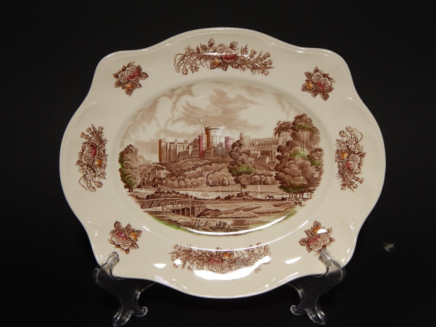 ANTICO VASSOIO PORCELLANA JOHNSON BROS ROYAL HOMES OF BRITAIN WINDSOR CASTLE