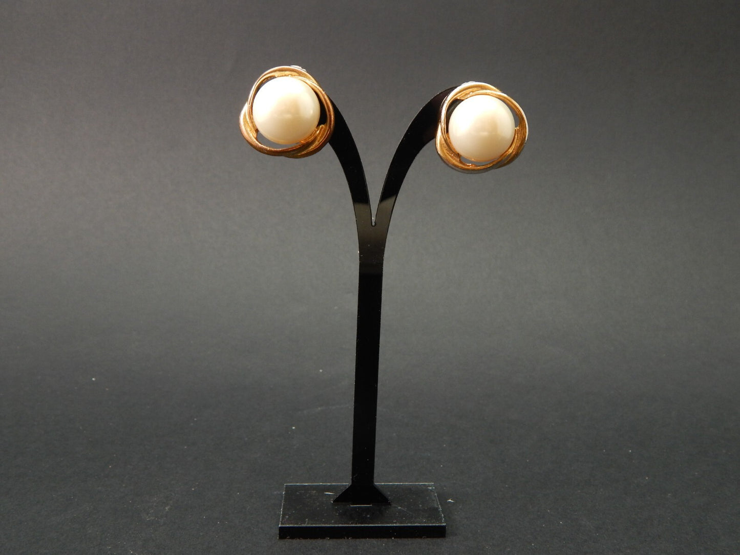 VINTAGE BIJOUX GIOIELLI ORECCHINI DORATI CON PERLA