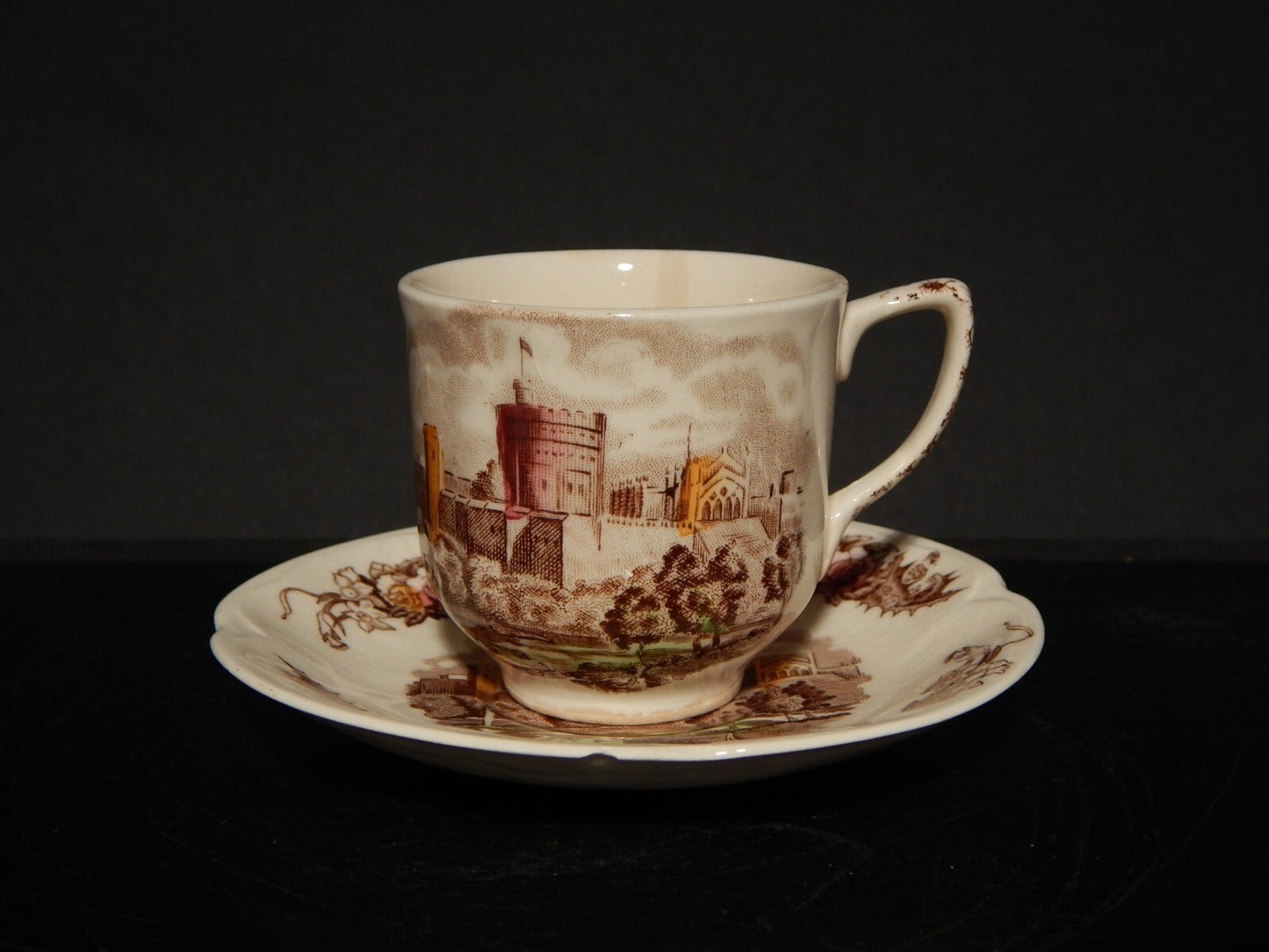 RETRO' TAZZINA CAFFE' PORCELLANA JOHNSON BROS ROYAL HOMES OF BRITAIN DIFETTI