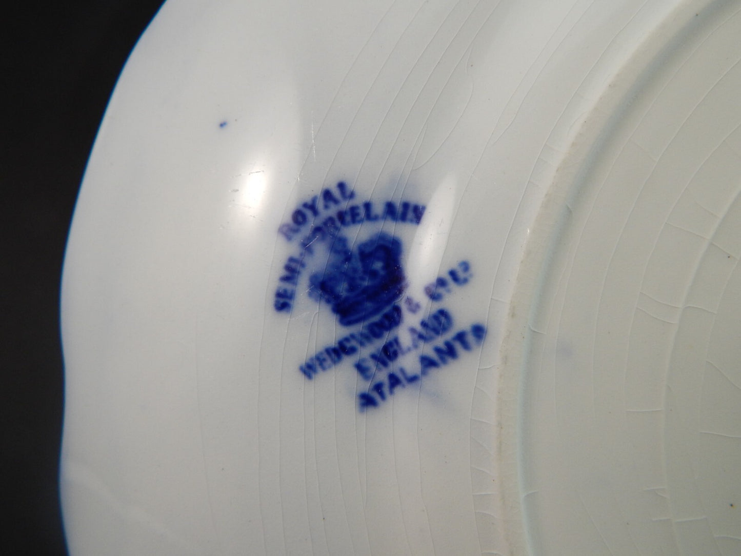 WEDGWOOD&CO ATALANTA ANTICO PIATTO CM 25 SEMI PORCELLANA DEL 1906 DIFETTO