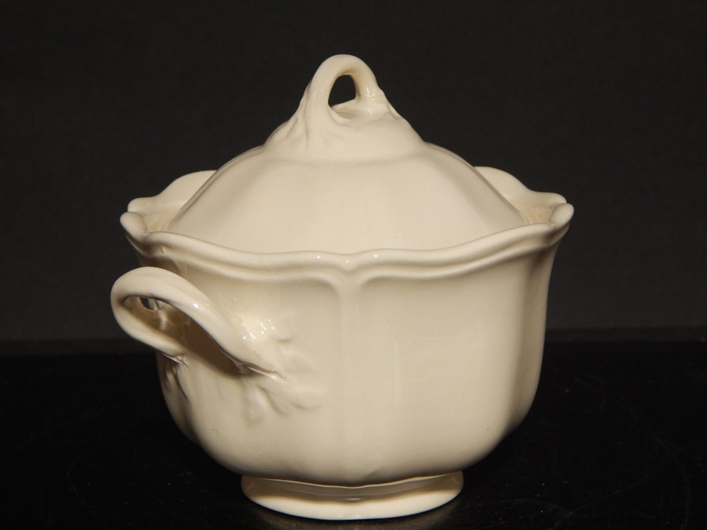 VINTAGE CERAMICA WEDGWOOD ETRURIA BARLASTON QUEENS SHAPE ZUCCHERIERA