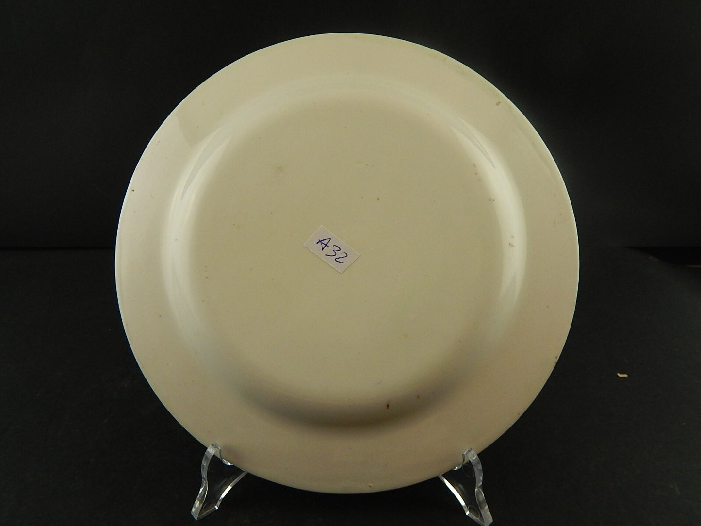 ANTICO PIATTO SEMI PORCELLANA RICHARD MILANO DECORO FERRARA META' 800 #A32