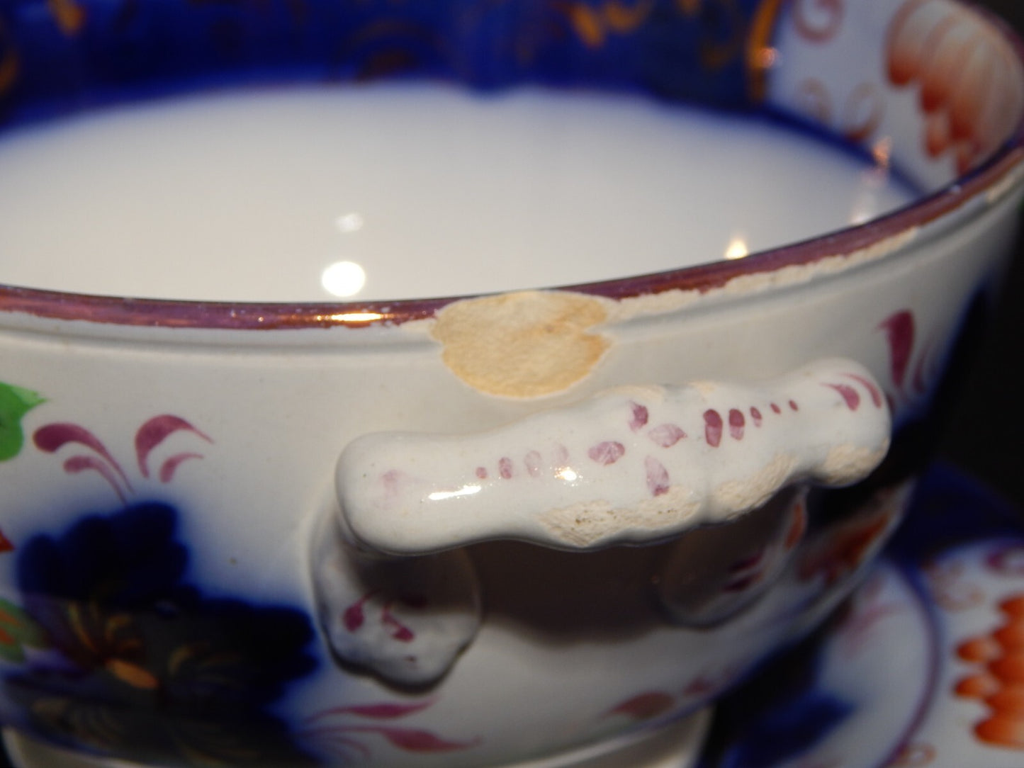 ANTICA RARA CERAMICA POTTERY STAFFORDSHIRE TAZZA PUERPERA BRODO DECORO POLICROMO