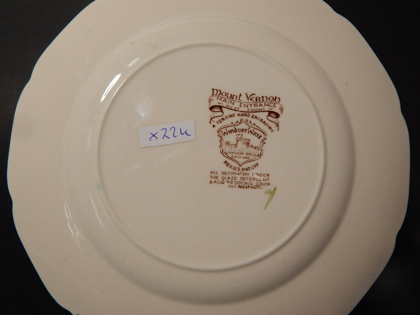 ANTICO JOHNSON BROS WINDSOR WARE PIATTO DESSERT MOUNT VERNON SEMI PORCELLANA