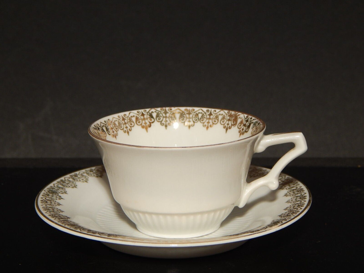 ANTICA ART DECO TAZZINA CAFFE' PORCELLANA BIANCA ORO SCHUMANN BAVARIA