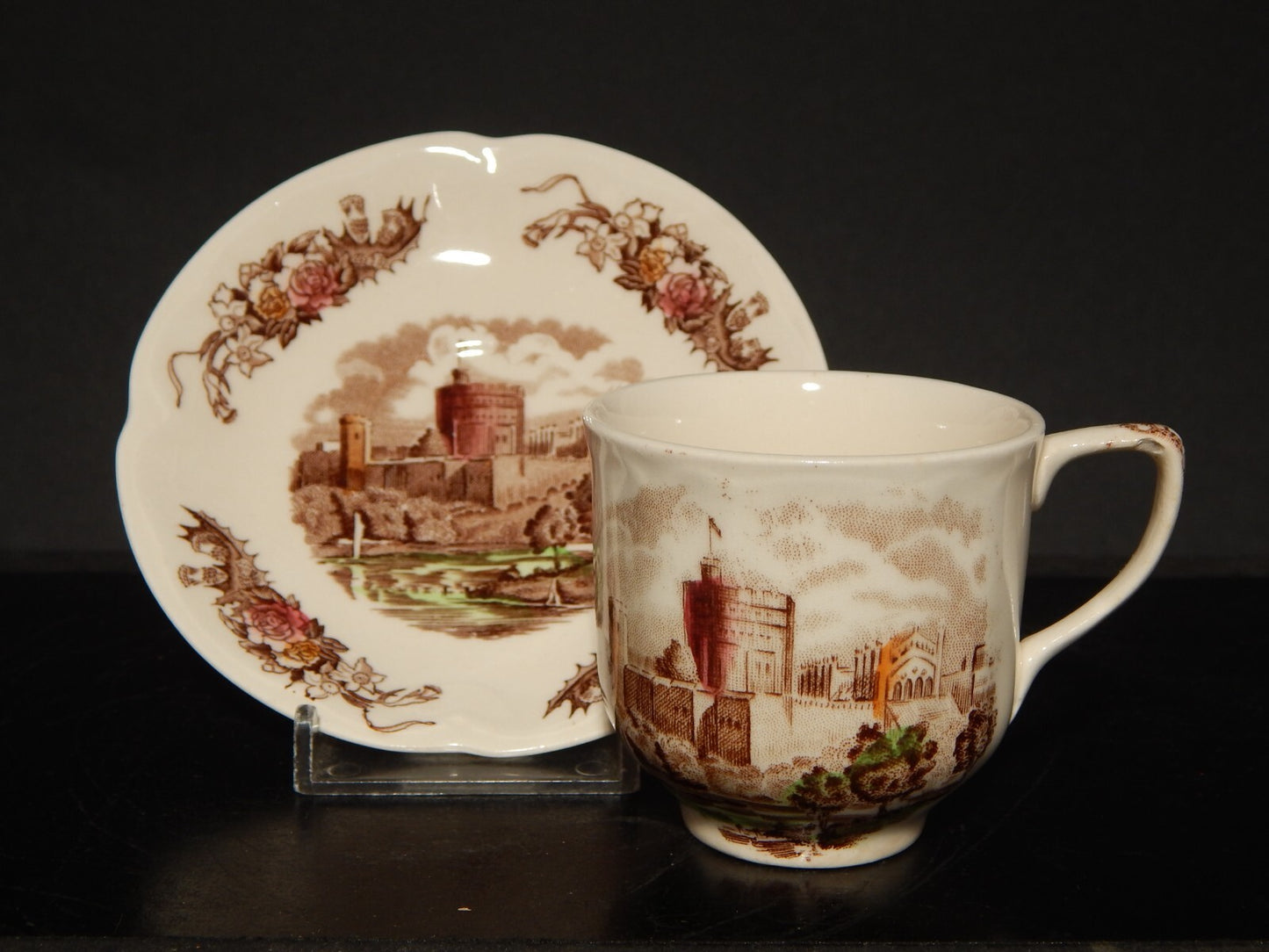RETRO' TAZZINA CAFFE' PORCELLANA JOHNSON BROS ROYAL HOMES OF BRITAIN HADDON HALL