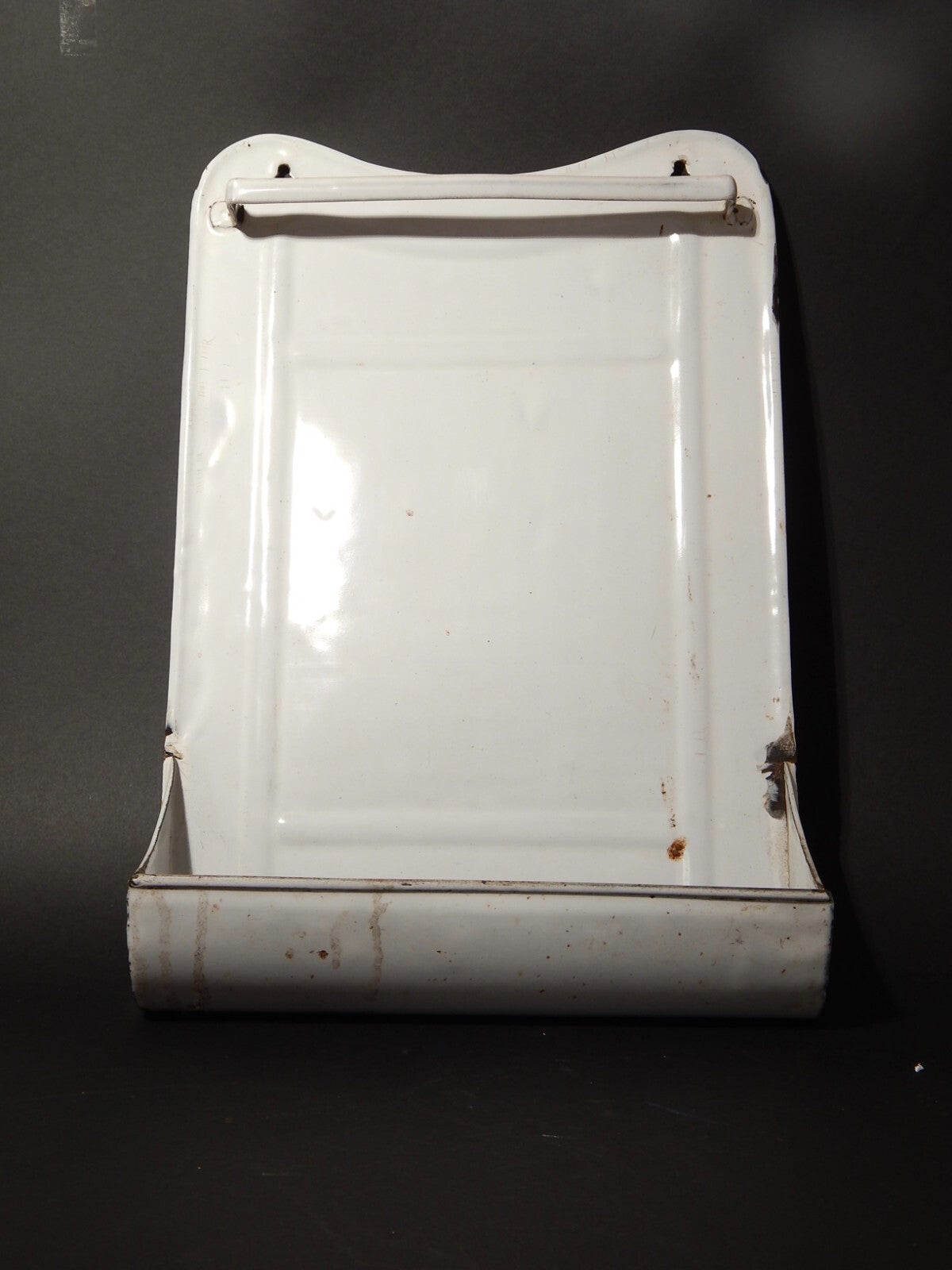 ANTICO PORTA MESTOLI CUCINA ANNI '30 LATTA SMALTATA PORCELLANATA BIANCA