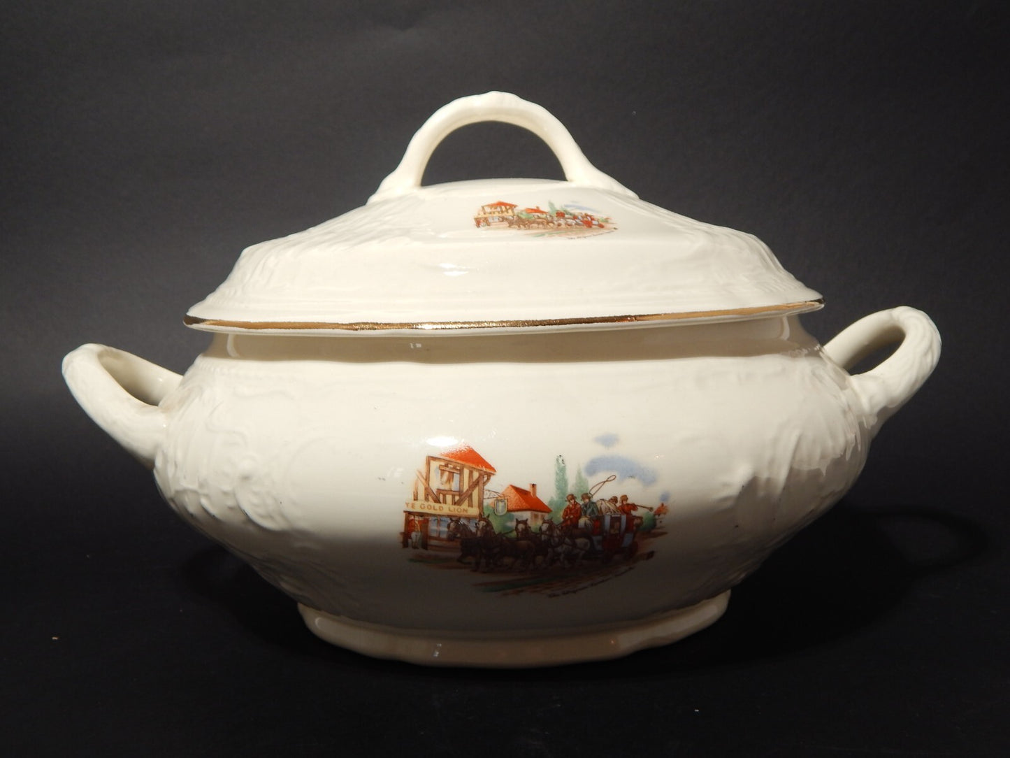 ANTICA ZUPPIERA CENTROTAVOLA CERAMICA LAVENO 1856 THE DILIGENCE LONDON IPSWICH