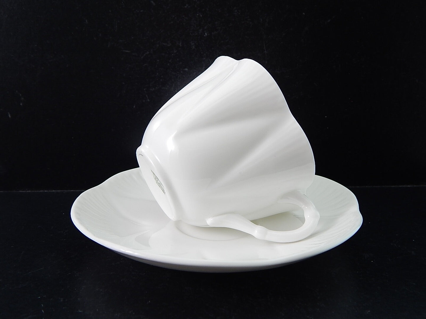 ANTICA PORCELLANA BIANCA TAZZA TE' FINE BONE CHINA SHELLEY MADE IN ENGLAND ##