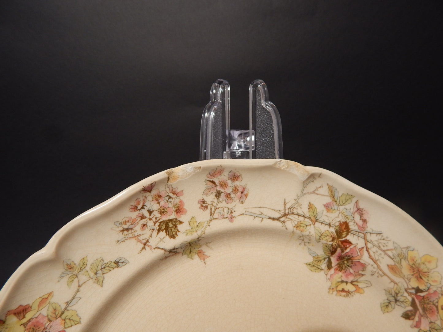 ANTICO RARO PIATTO CERAMICA VILLEROY&BOCH METTLACH DI FINE 1800 CM 23 DIFETTO