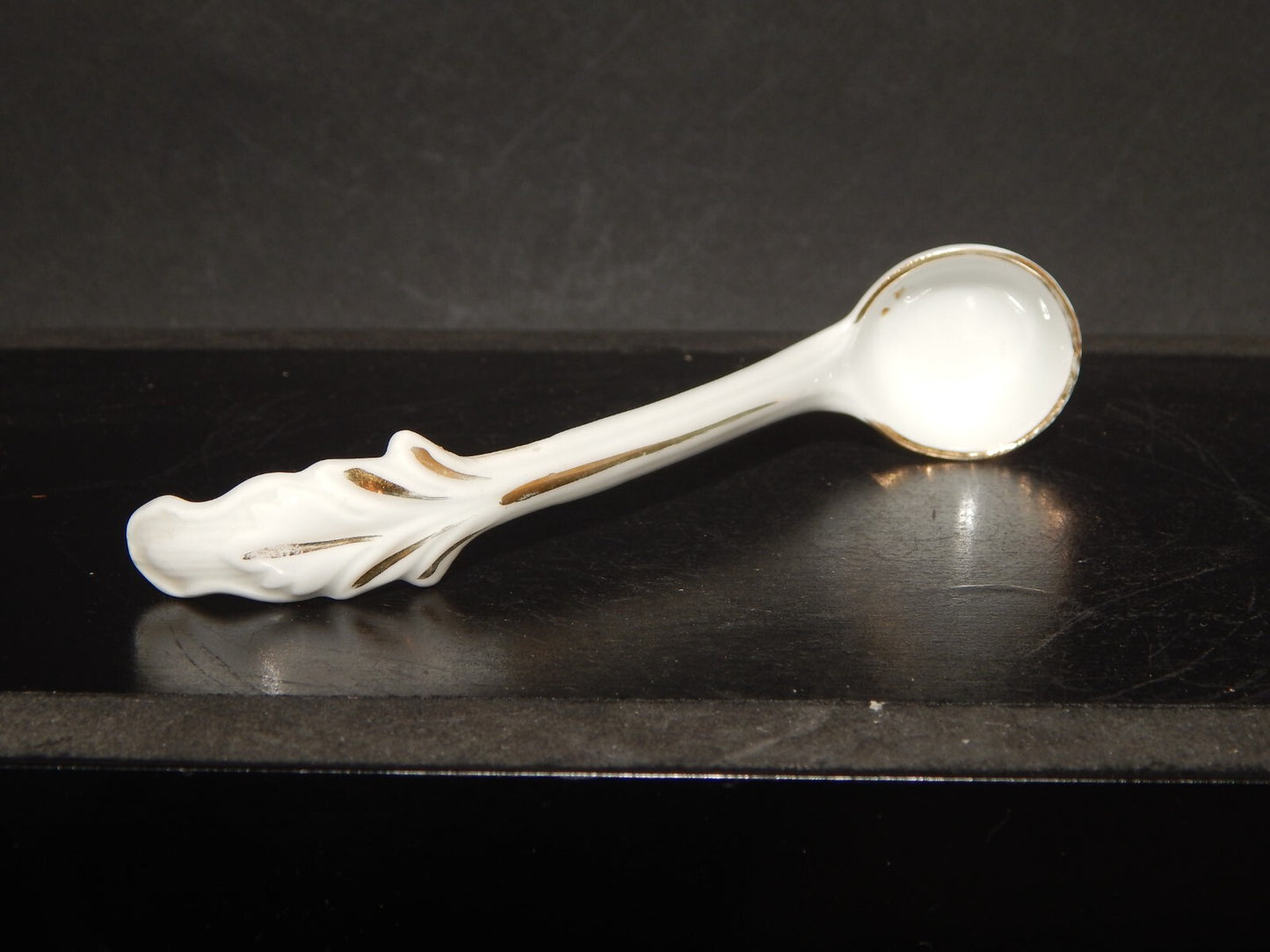 ANTICA RARA PORCELLANA SALSIERA ZUPPIERA EGOISTE IMPERO CARL TIELSCH ALTWASSER