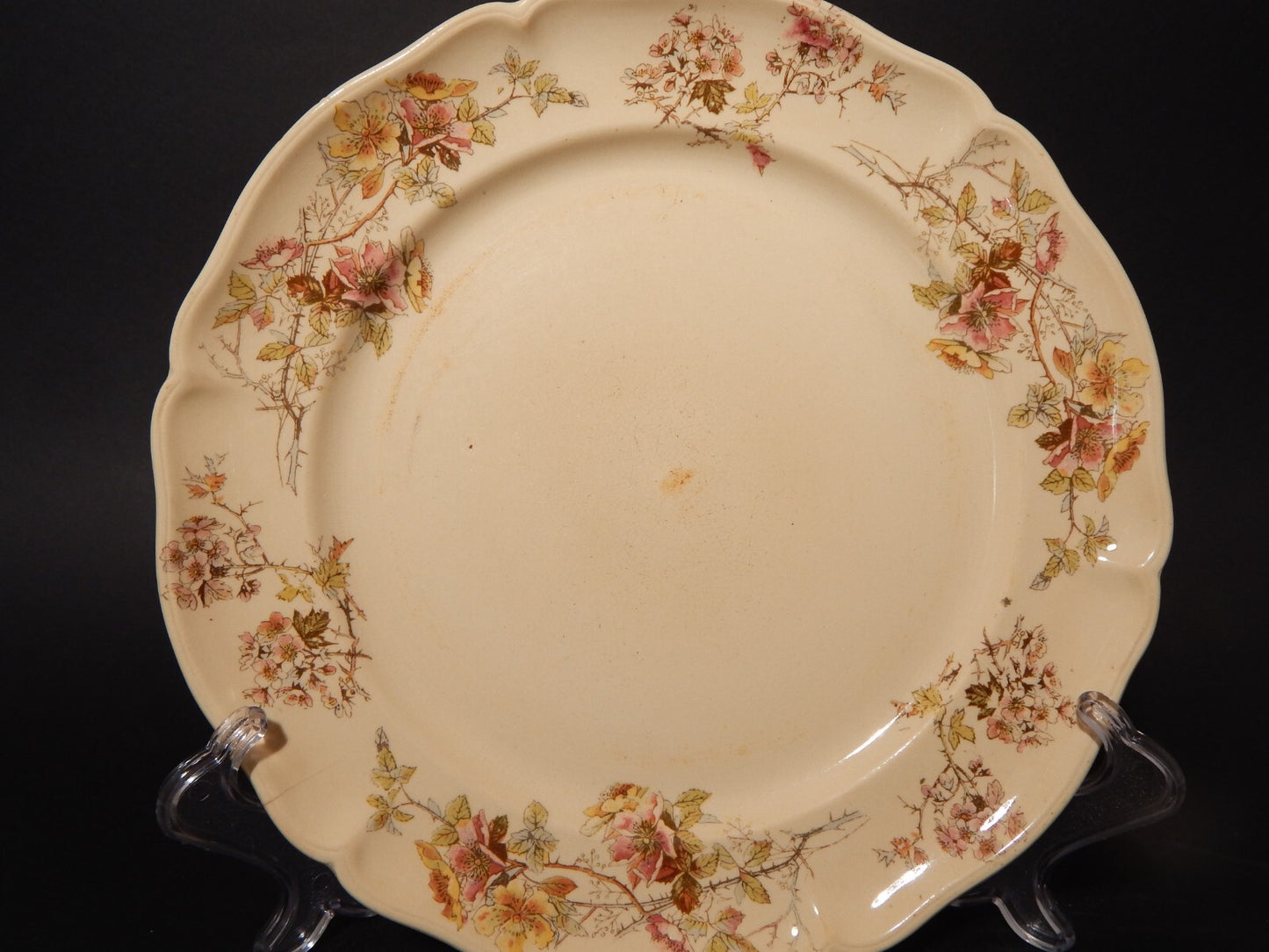 ANTICO RARO PIATTO CERAMICA VILLEROY&BOCH METTLACH DI FINE 1800 CM 23