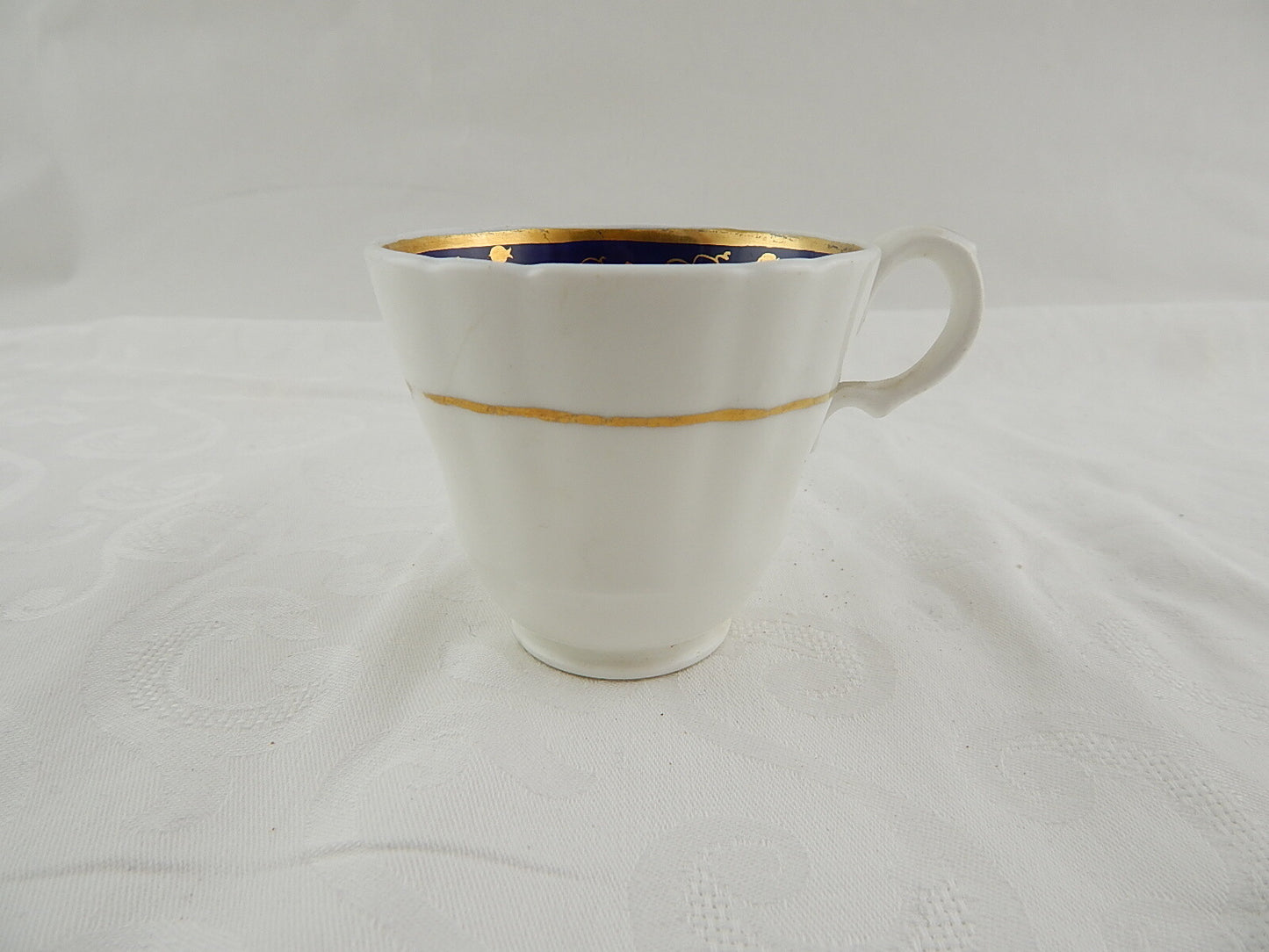 ANTICA PREZIOSA TAZZA IMPERO PORCELLANA BIANCA ORO COBALTO PARIGI INIZIO 1800