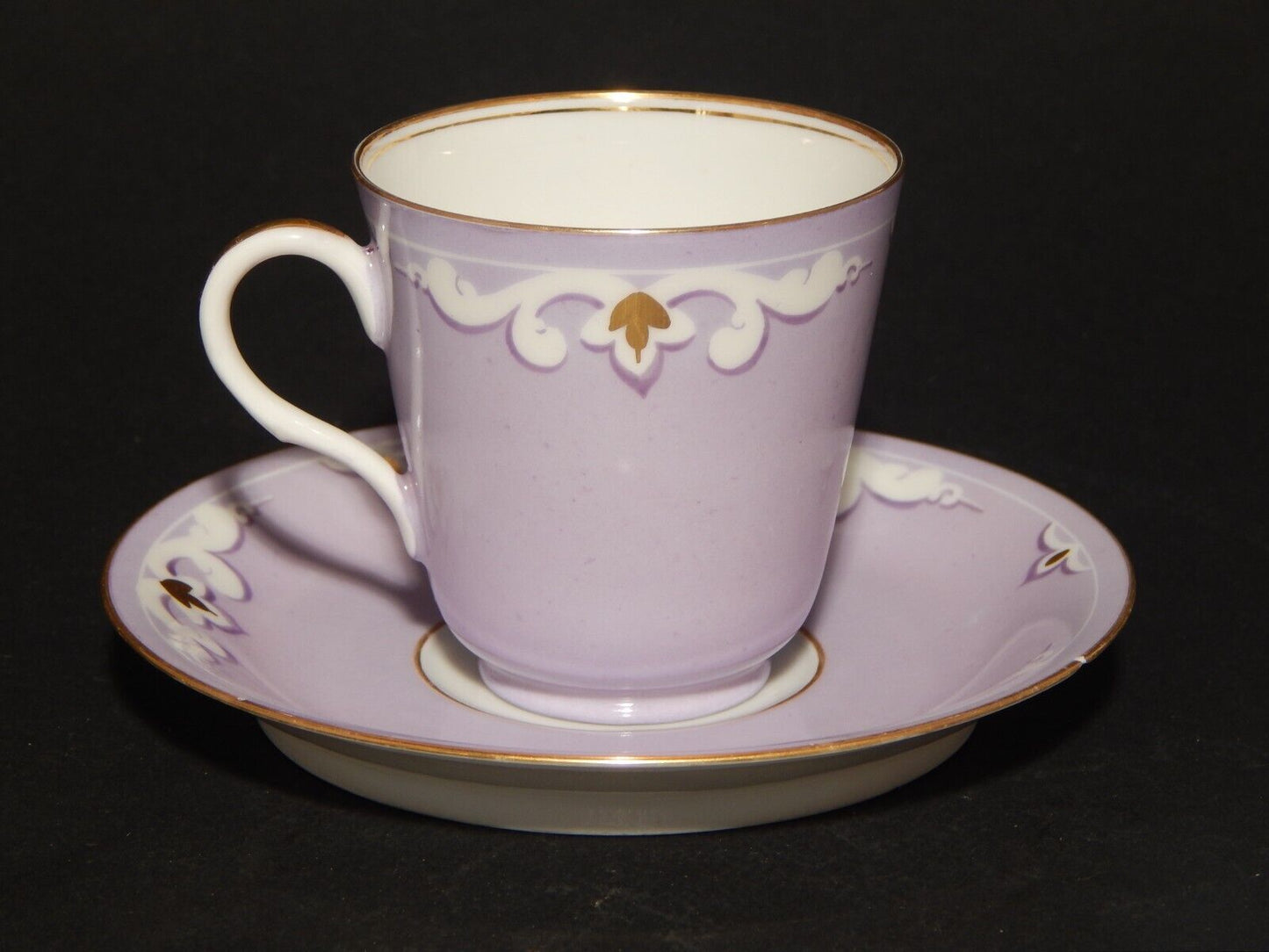 ANTICA RARA PREZIOSA LIBERTY TAZZINA CAFFE' FINISSIMA PORCELLANA VIOLA LILLA