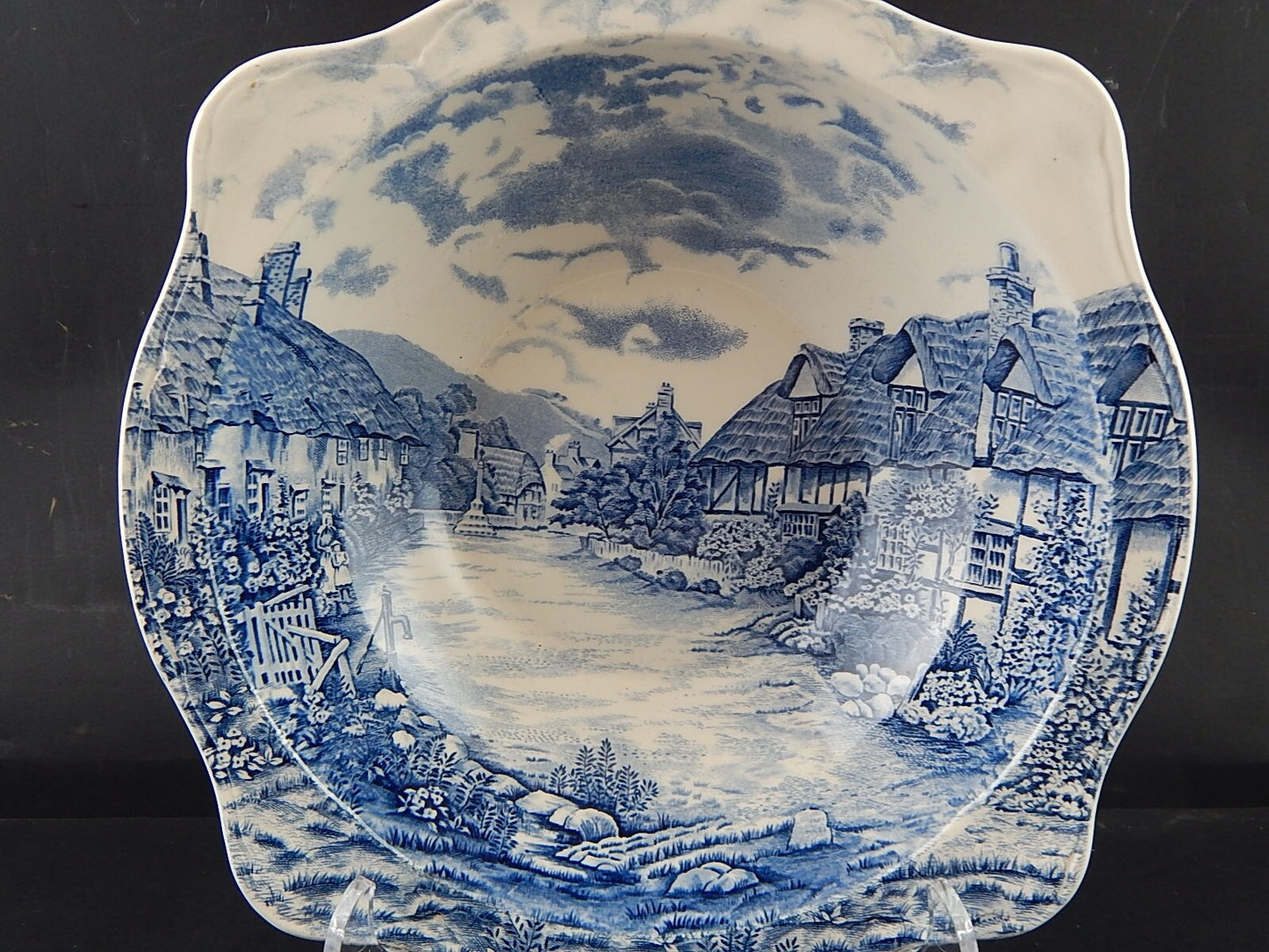 ANTICA INSALATIERA FRUTTIERA SEMI PORCELLANA JOHNSON B. OLDE ENGLISH COUNTRYSIDE