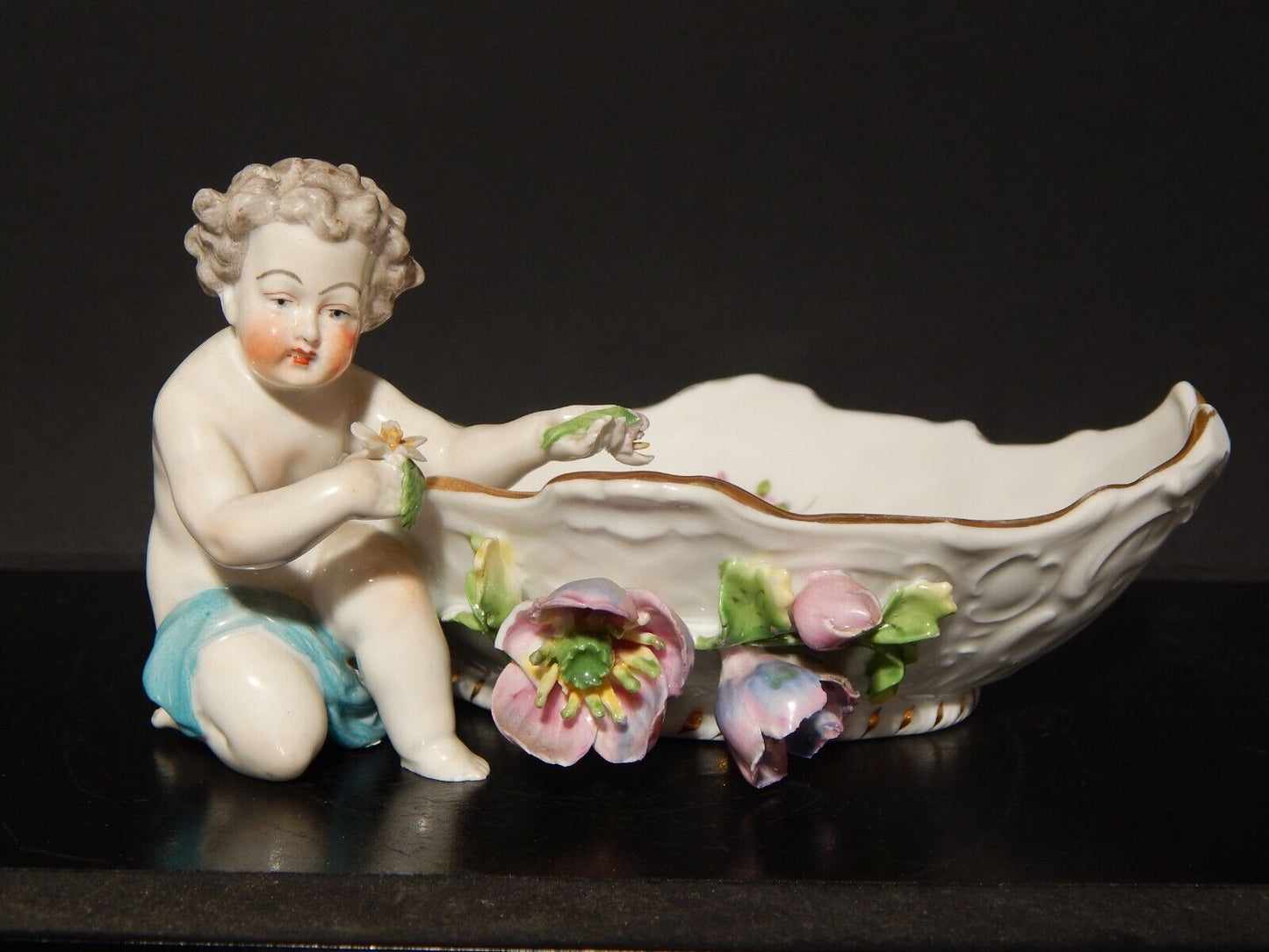 ANTICO PREZIOSO PUTTO CON CIOTOLA PORCELLANA DRESDEN CARL THIEME PRIMO 900