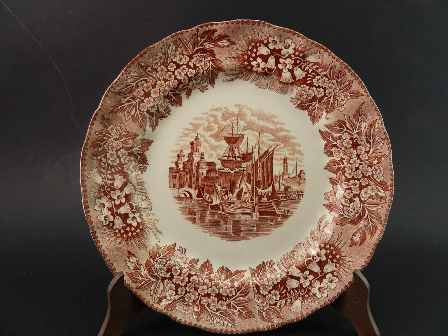 ANTICO PIATTO SEMI PORCELLANA RICHARD CERAMICHE MILANO DECORO FERRARA #1787