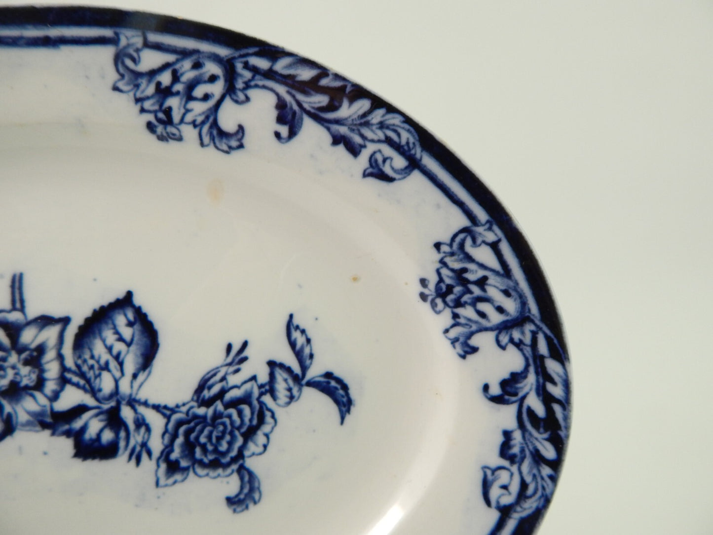 ANTICO RARO VASSOIO CERAMICA LAVENO SCI ITALY DECORO AURORA BIANCO E BLU