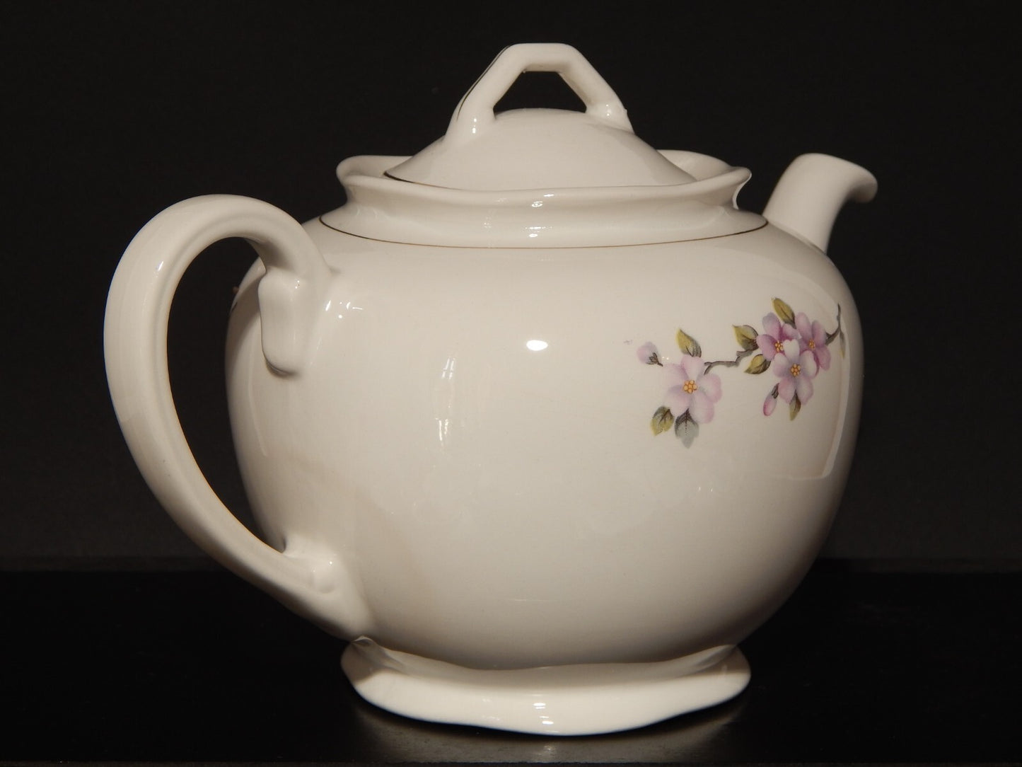 MODERNARIATO RARA TEIERA SOCIETA' CERAMICA ITALIANA LAVENO DECORO FIORI DI PESCO