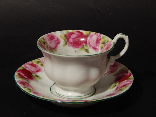 ANTICA RARA TAZZA DA TE' CON ROSE PORCELLANA CARL TIELSCH ALTWASSER SILESIA 1930