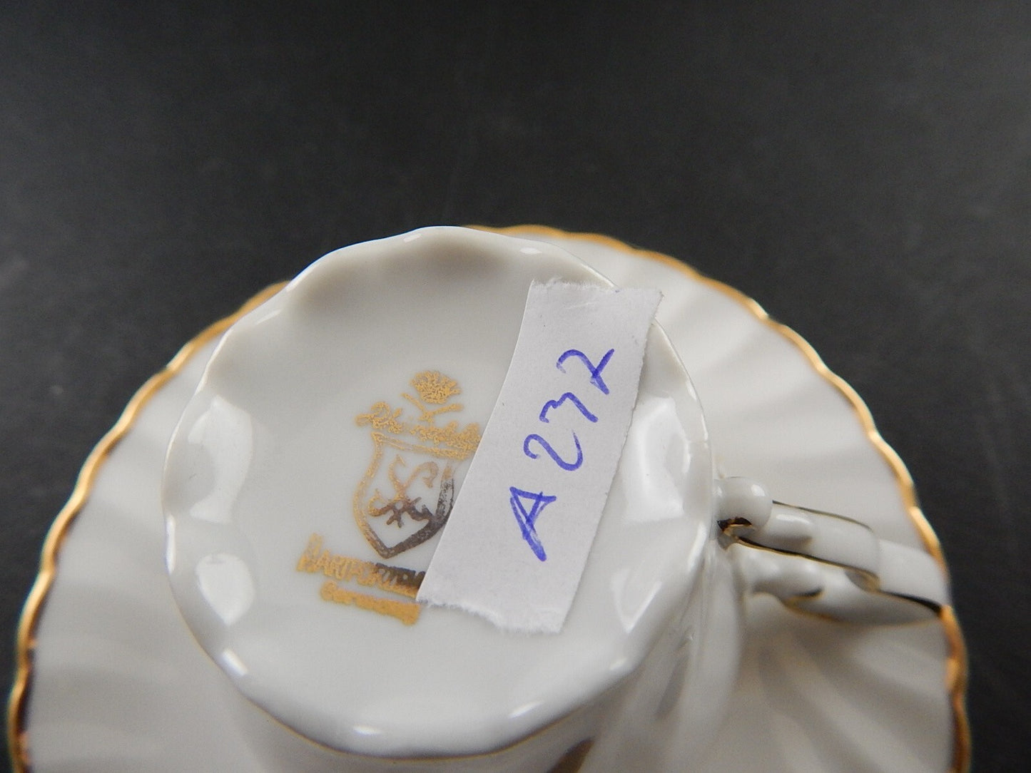 ANTICA TAZZINA CAFFE' PORCELLANA RHEINPFALZ BAVARIA SCENA GALANTE A237