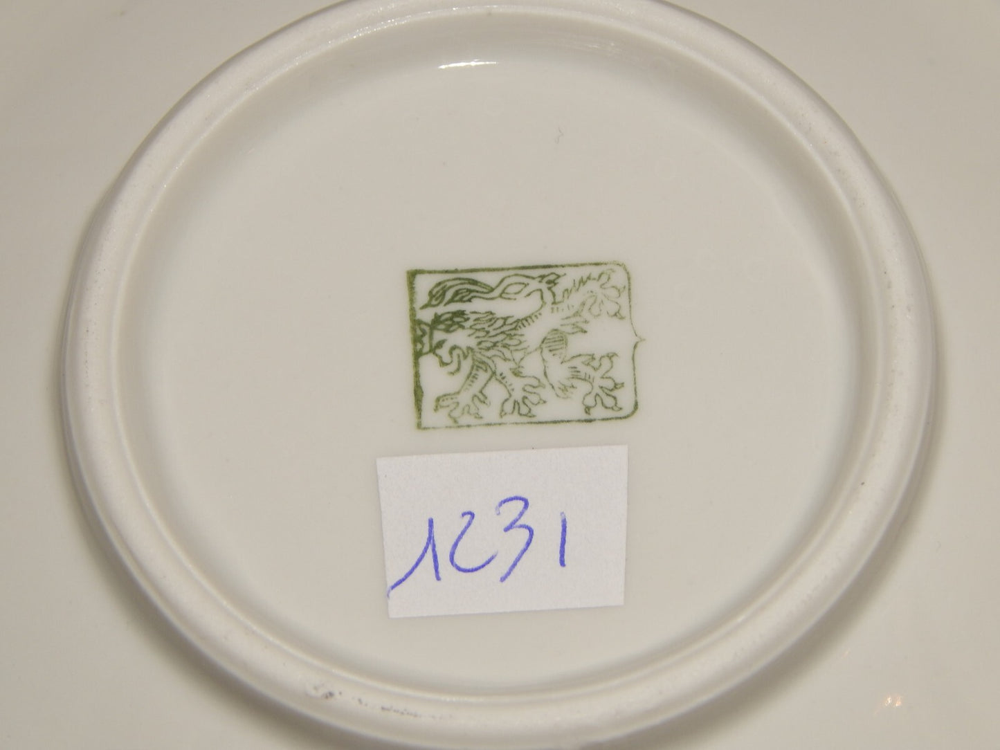 ANTICA TAZZINA CAFFÈ PORCELLANA BIANCA GHIRLANDE PICCOLE FOGLIE VERDI