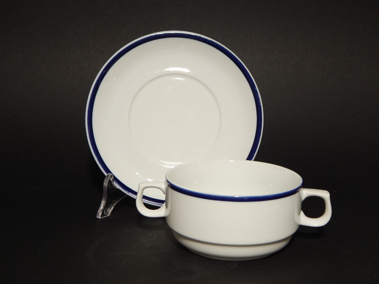 VINTAGE SERVIZIO 6 TAZZE BRODO PORCELLANA BIANCA PROFILO BLU G BENEDIKT GROUP