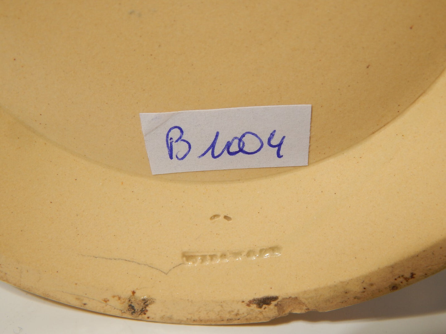 WEDGWOOD ANTICO VASO CERAMICA CREMA CON BASSORILIEVO CLASSICO IN JASPER AZZURRO