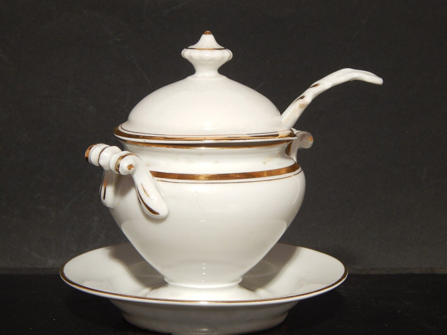 ANTICA RARA PORCELLANA SALSIERA ZUPPIERA EGOISTE IMPERO CARL TIELSCH ALTWASSER