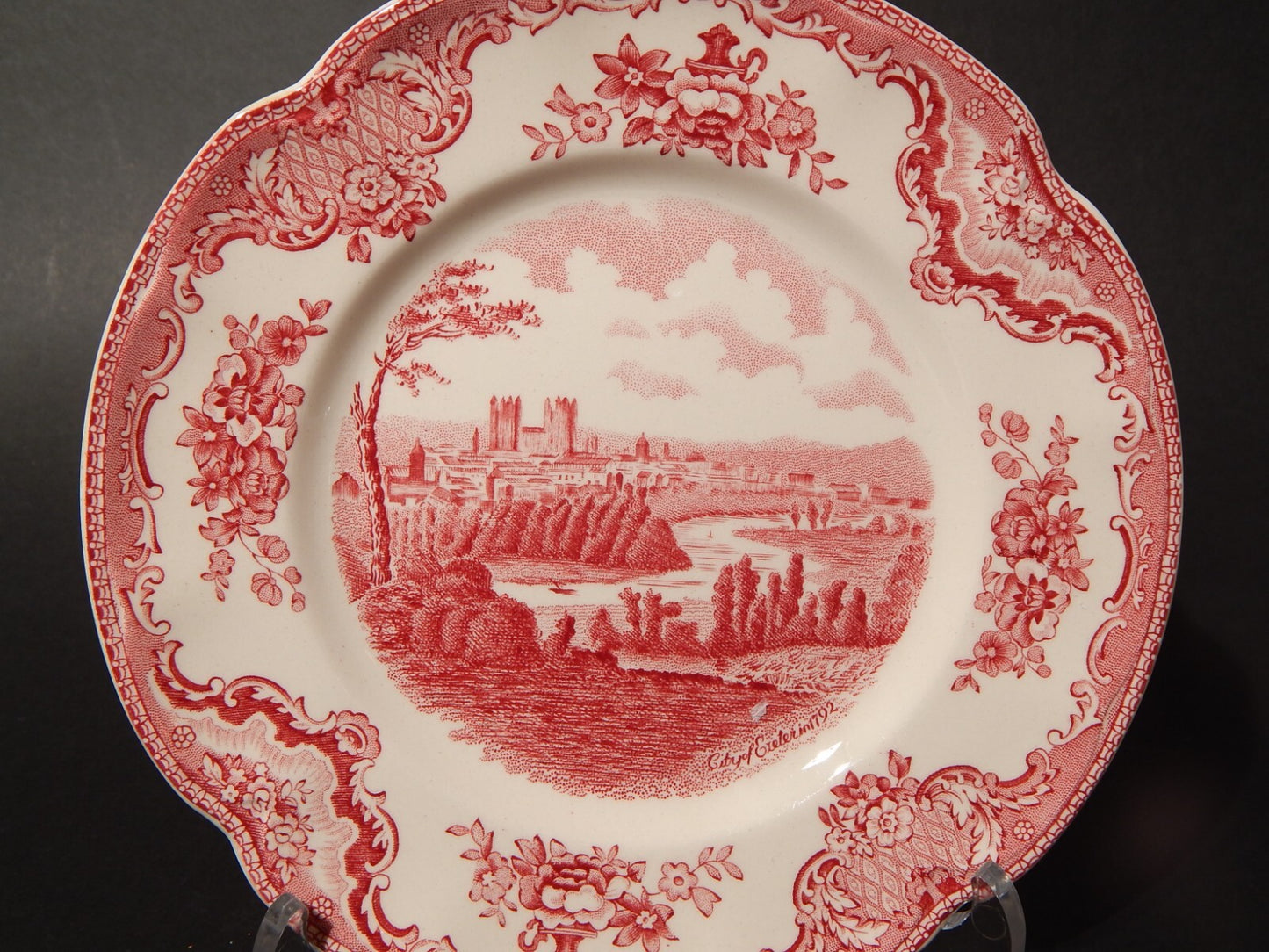 VINTAGE JOHNSON BROS OLD BRITAIN CASTLE PIATTO DOLCE SEMI PORCELLANA ROSSO